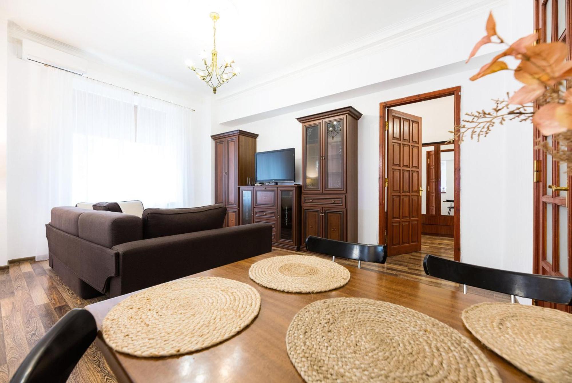 Kyiv Khreschatyk 27 Apartment Esterno foto
